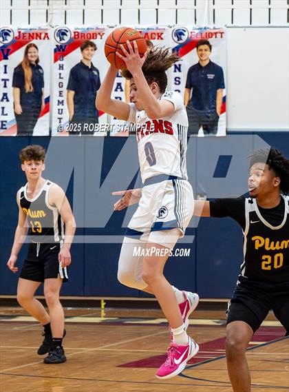 Thumbnail 3 in Plum @ Shaler Area photogallery.