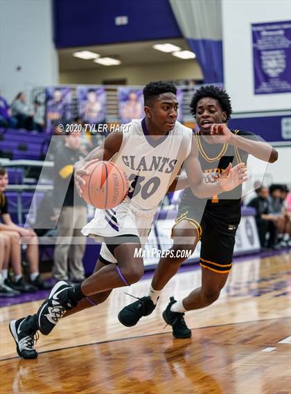 Thumbnail 1 in Avon @ Ben Davis photogallery.