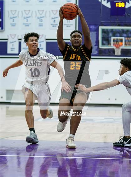 Thumbnail 1 in Avon @ Ben Davis photogallery.