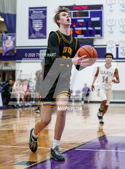 Thumbnail 3 in Avon @ Ben Davis photogallery.