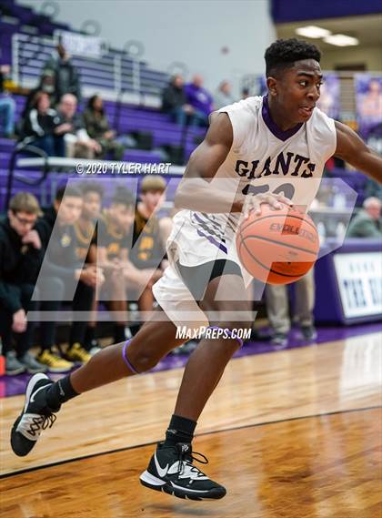 Thumbnail 2 in Avon @ Ben Davis photogallery.