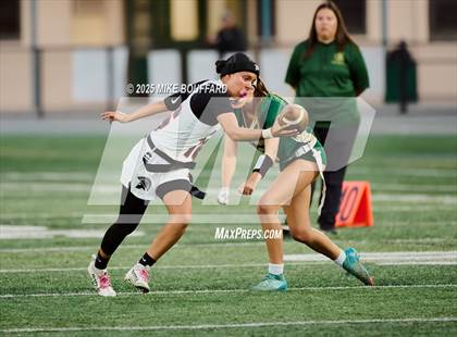 Thumbnail 1 in Rio Mesa @ Santa Barbara photogallery.