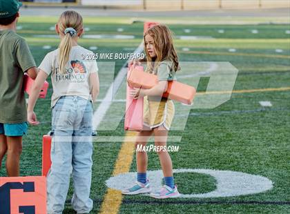 Thumbnail 1 in Rio Mesa @ Santa Barbara photogallery.