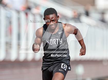 Thumbnail 2 in Gary Parker Invitational (Boys Running) photogallery.