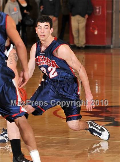 Thumbnail 2 in Sierra Canyon vs. Besant Hill  (CIF SS D5A Final) photogallery.