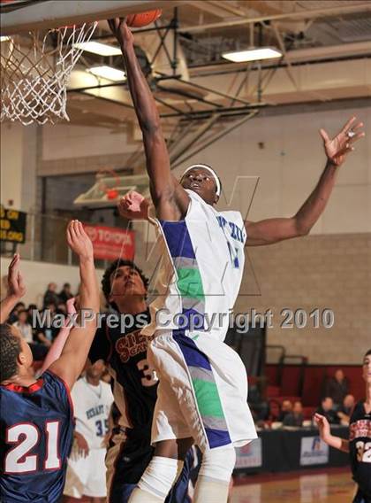 Thumbnail 3 in Sierra Canyon vs. Besant Hill  (CIF SS D5A Final) photogallery.