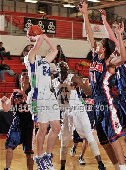 Thumbnail 2 in Sierra Canyon vs. Besant Hill  (CIF SS D5A Final) photogallery.