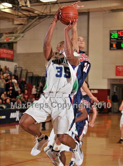 Thumbnail 1 in Sierra Canyon vs. Besant Hill  (CIF SS D5A Final) photogallery.