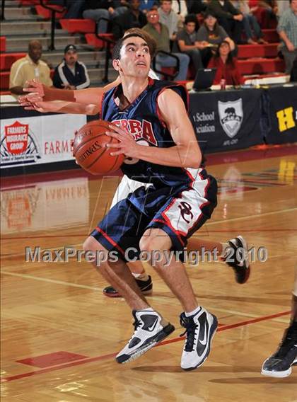 Thumbnail 3 in Sierra Canyon vs. Besant Hill  (CIF SS D5A Final) photogallery.