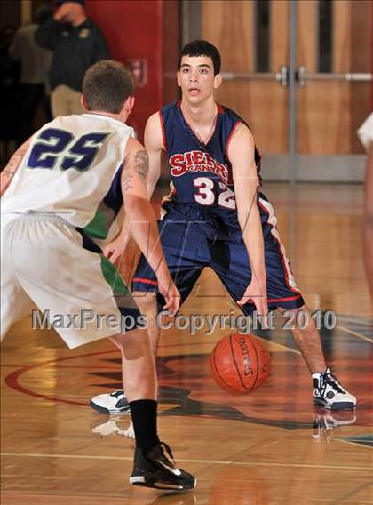Thumbnail 3 in Sierra Canyon vs. Besant Hill  (CIF SS D5A Final) photogallery.