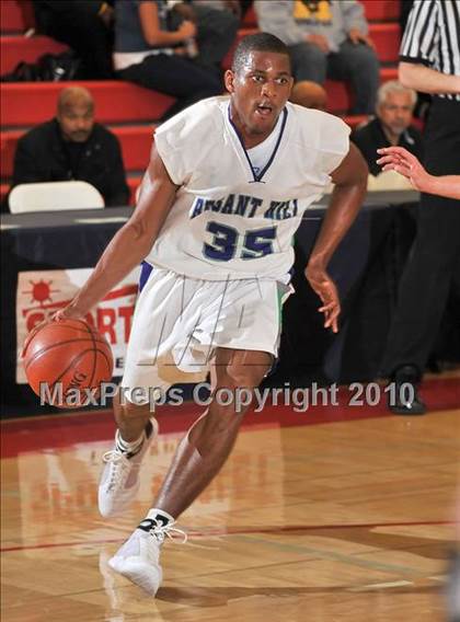 Thumbnail 1 in Sierra Canyon vs. Besant Hill  (CIF SS D5A Final) photogallery.