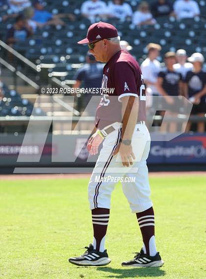 Thumbnail 2 in Flower Mound vs. Pearland (UIL 6A Baseball State Final) photogallery.