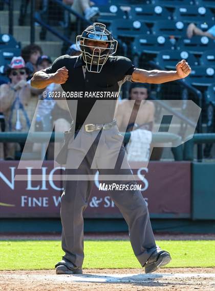 Thumbnail 1 in Flower Mound vs. Pearland (UIL 6A Baseball State Final) photogallery.