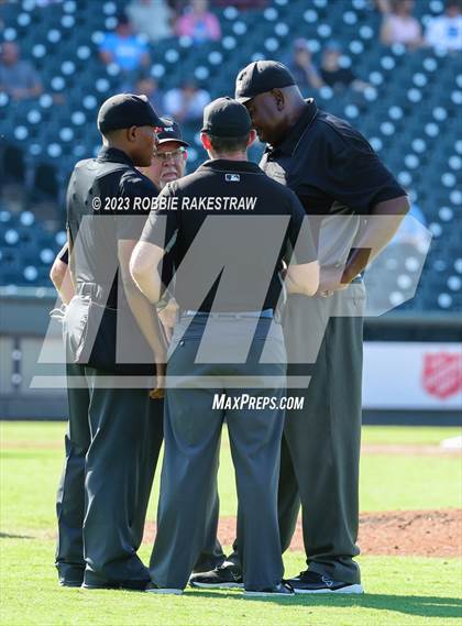 Thumbnail 2 in Flower Mound vs. Pearland (UIL 6A Baseball State Final) photogallery.