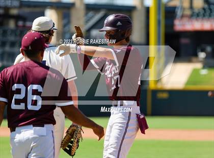 Thumbnail 2 in Flower Mound vs. Pearland (UIL 6A Baseball State Final) photogallery.