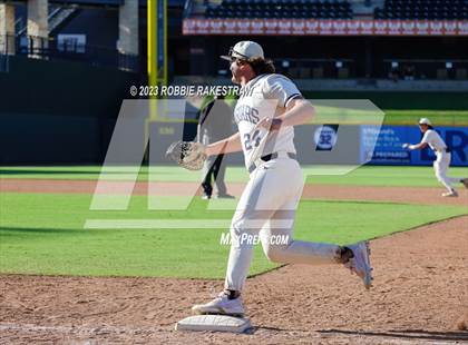 Thumbnail 1 in Flower Mound vs. Pearland (UIL 6A Baseball State Final) photogallery.