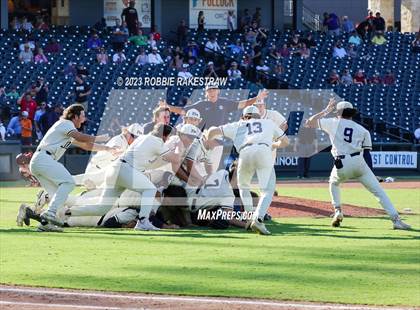 Thumbnail 3 in Flower Mound vs. Pearland (UIL 6A Baseball State Final) photogallery.
