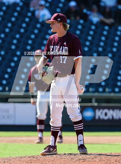 Thumbnail 2 in Flower Mound vs. Pearland (UIL 6A Baseball State Final) photogallery.