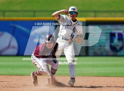 Thumbnail 2 in Flower Mound vs. Pearland (UIL 6A Baseball State Final) photogallery.