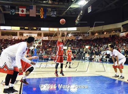 Thumbnail 2 in San Carlos vs. Bisbee (AIA D5 Final) photogallery.