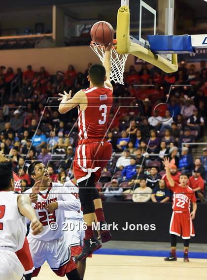 Thumbnail 2 in San Carlos vs. Bisbee (AIA D5 Final) photogallery.