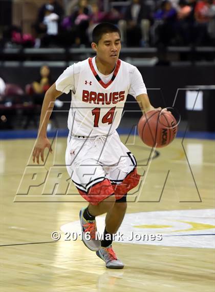 Thumbnail 2 in San Carlos vs. Bisbee (AIA D5 Final) photogallery.