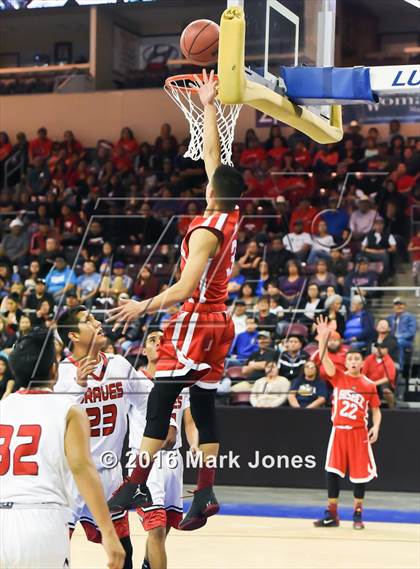 Thumbnail 3 in San Carlos vs. Bisbee (AIA D5 Final) photogallery.
