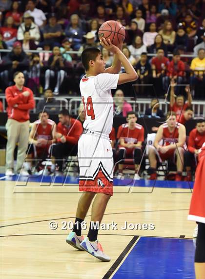 Thumbnail 2 in San Carlos vs. Bisbee (AIA D5 Final) photogallery.