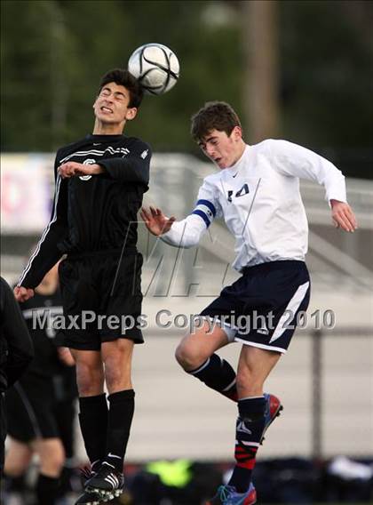 Thumbnail 3 in Dublin @ Bishop O'Dowd (CIF NCS D2 Final) photogallery.