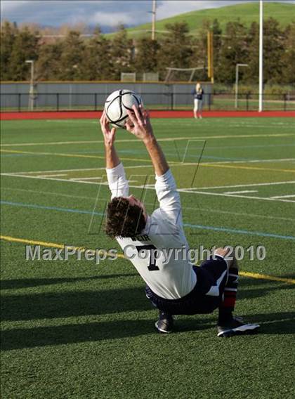 Thumbnail 3 in Dublin @ Bishop O'Dowd (CIF NCS D2 Final) photogallery.