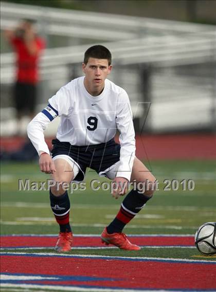Thumbnail 2 in Dublin @ Bishop O'Dowd (CIF NCS D2 Final) photogallery.