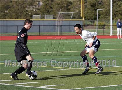 Thumbnail 2 in Dublin @ Bishop O'Dowd (CIF NCS D2 Final) photogallery.