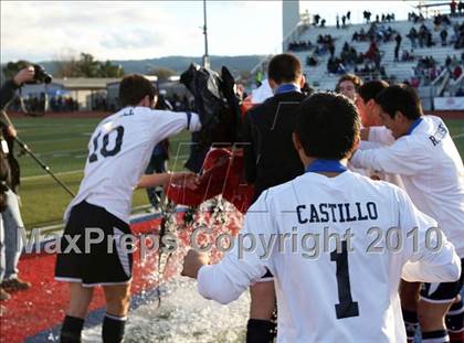 Thumbnail 2 in Dublin @ Bishop O'Dowd (CIF NCS D2 Final) photogallery.