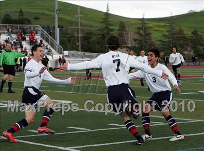 Thumbnail 2 in Dublin @ Bishop O'Dowd (CIF NCS D2 Final) photogallery.