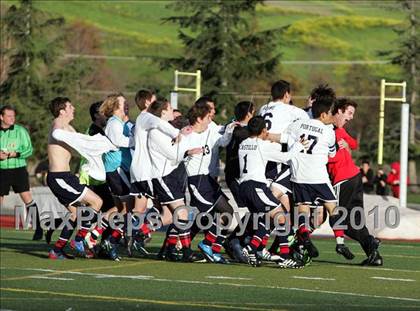 Thumbnail 1 in Dublin @ Bishop O'Dowd (CIF NCS D2 Final) photogallery.