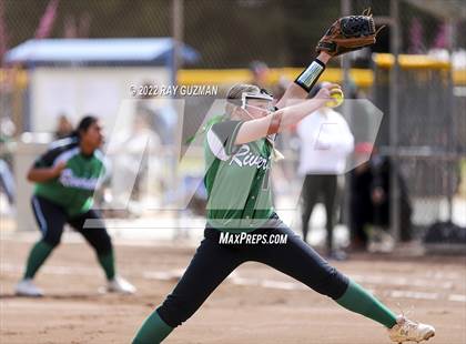 Thumbnail 2 in Riverdale vs. Liberty photogallery.