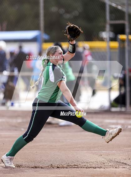 Thumbnail 2 in Riverdale vs. Liberty photogallery.