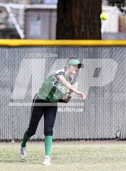Thumbnail 2 in Riverdale vs. Liberty photogallery.