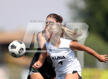 Thumbnail 1 in Kuna @ Eagle photogallery.