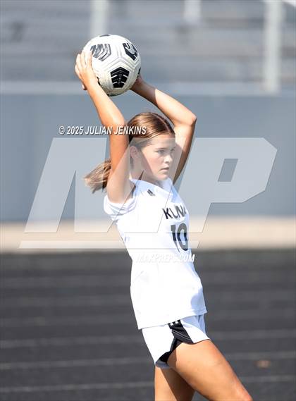 Thumbnail 2 in Kuna @ Eagle photogallery.