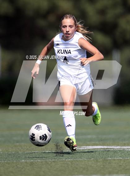 Thumbnail 1 in Kuna @ Eagle photogallery.