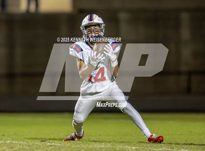 Thumbnail 2 in Tulare Western @ Redwood photogallery.