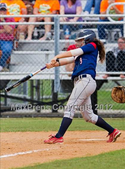 Thumbnail 1 in Clear Falls vs Manvel (UIL 4A Region 3 Quarterfinal Playoff) photogallery.