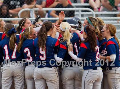 Thumbnail 1 in Clear Falls vs Manvel (UIL 4A Region 3 Quarterfinal Playoff) photogallery.