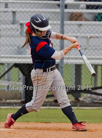 Thumbnail 3 in Clear Falls vs Manvel (UIL 4A Region 3 Quarterfinal Playoff) photogallery.