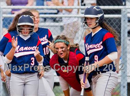 Thumbnail 3 in Clear Falls vs Manvel (UIL 4A Region 3 Quarterfinal Playoff) photogallery.