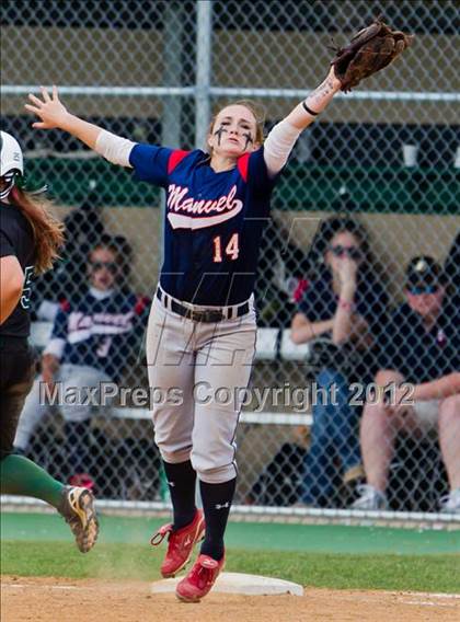 Thumbnail 3 in Clear Falls vs Manvel (UIL 4A Region 3 Quarterfinal Playoff) photogallery.