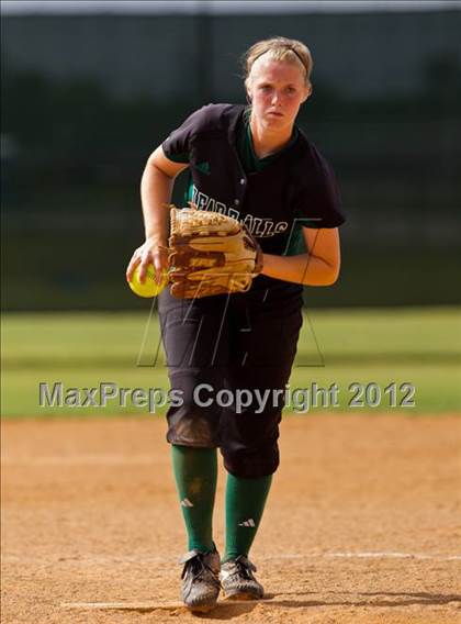 Thumbnail 2 in Clear Falls vs Manvel (UIL 4A Region 3 Quarterfinal Playoff) photogallery.