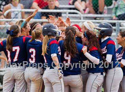 Thumbnail 1 in Clear Falls vs Manvel (UIL 4A Region 3 Quarterfinal Playoff) photogallery.