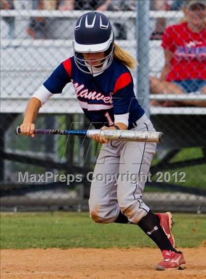 Thumbnail 1 in Clear Falls vs Manvel (UIL 4A Region 3 Quarterfinal Playoff) photogallery.